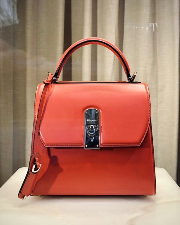 Second-Hand Handtasche